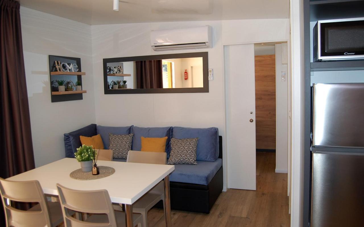 Mobile Home Sole 비오그라드나모루 외부 사진