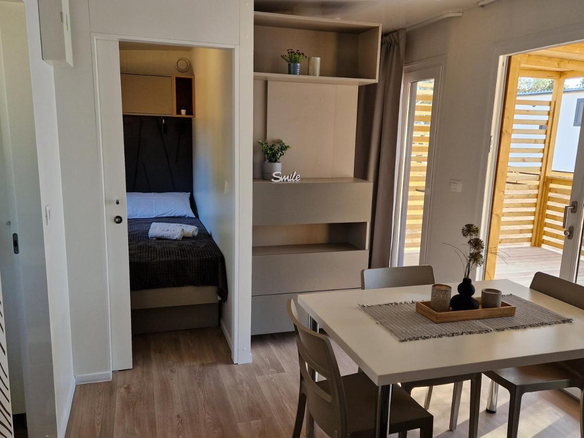 Mobile Home Sole 비오그라드나모루 외부 사진